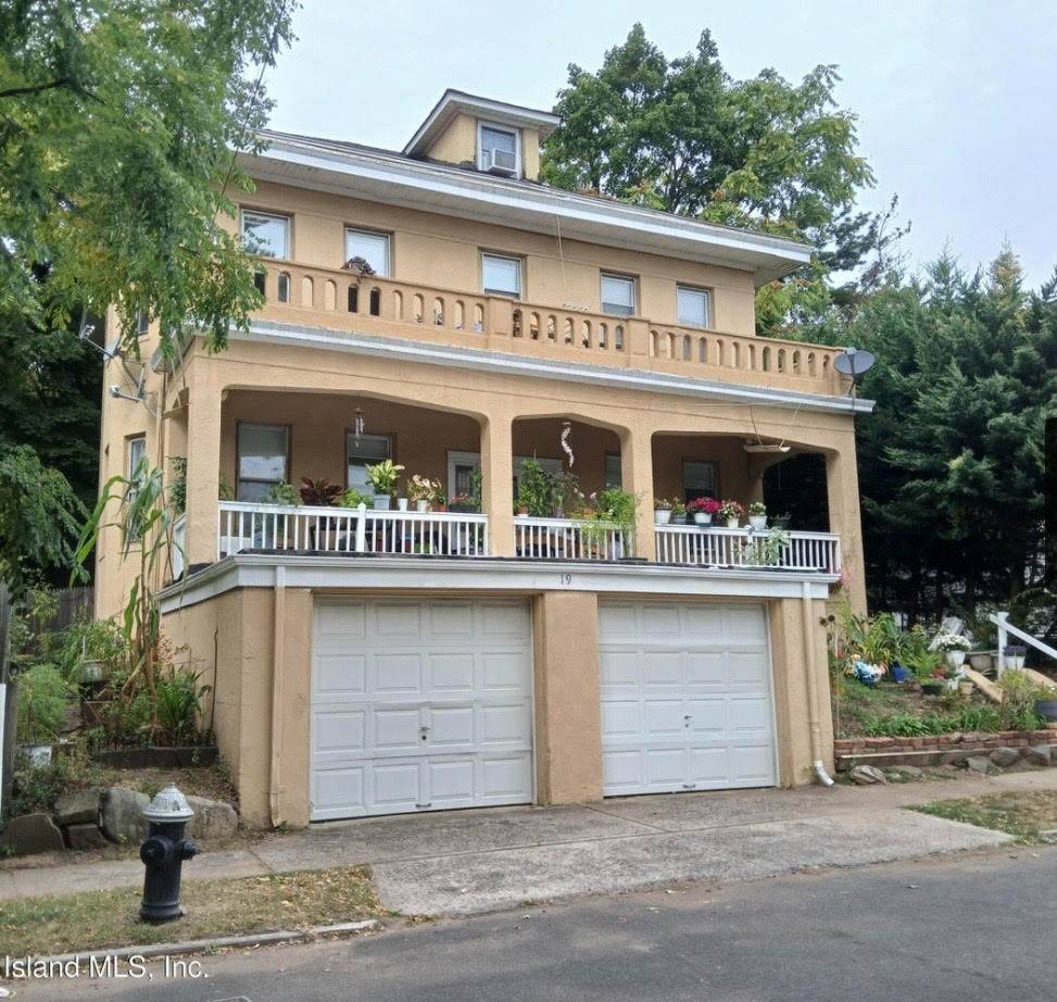 #2 photo, 19 1st Street, Staten Island , NY 10306