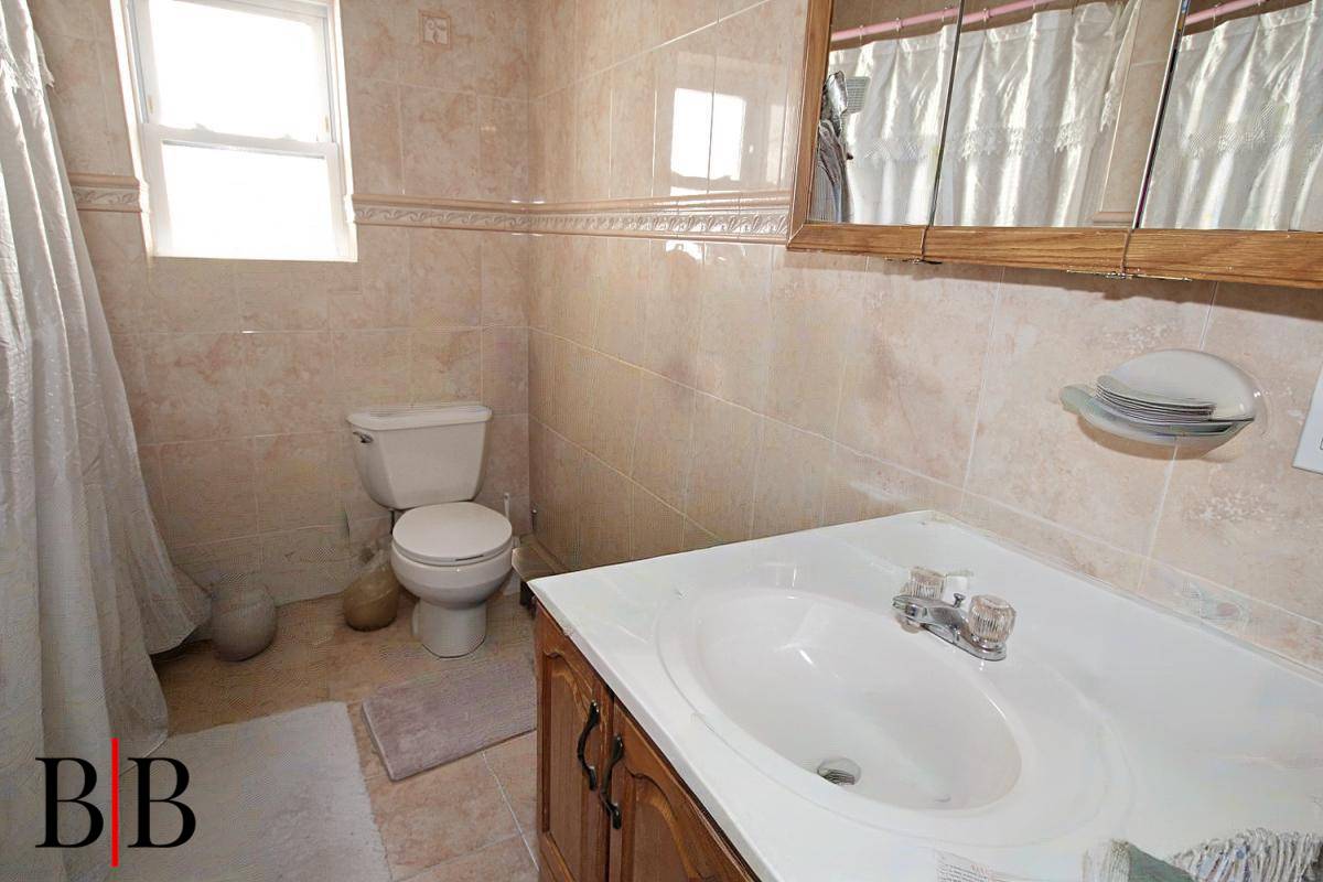 #18 photo, 1623 Hendrickson Street, Бруклин ‖ Marine Park , NY 11234