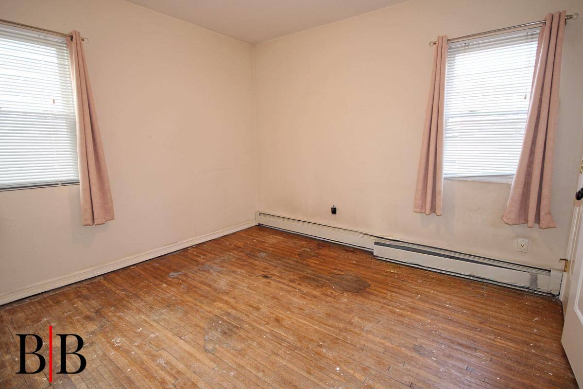 #9 photo, 1623 Hendrickson Street, Бруклин ‖ Marine Park , NY 11234