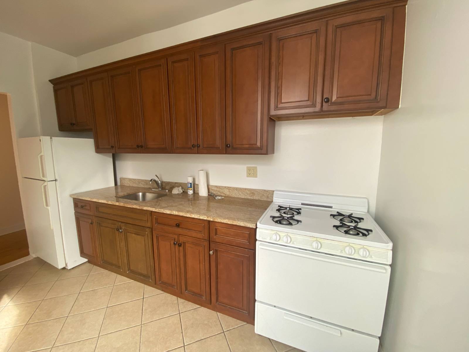 #1 photo, 6th Ave & 83rd Str, הברונקס Bay Ridge , NY 11209