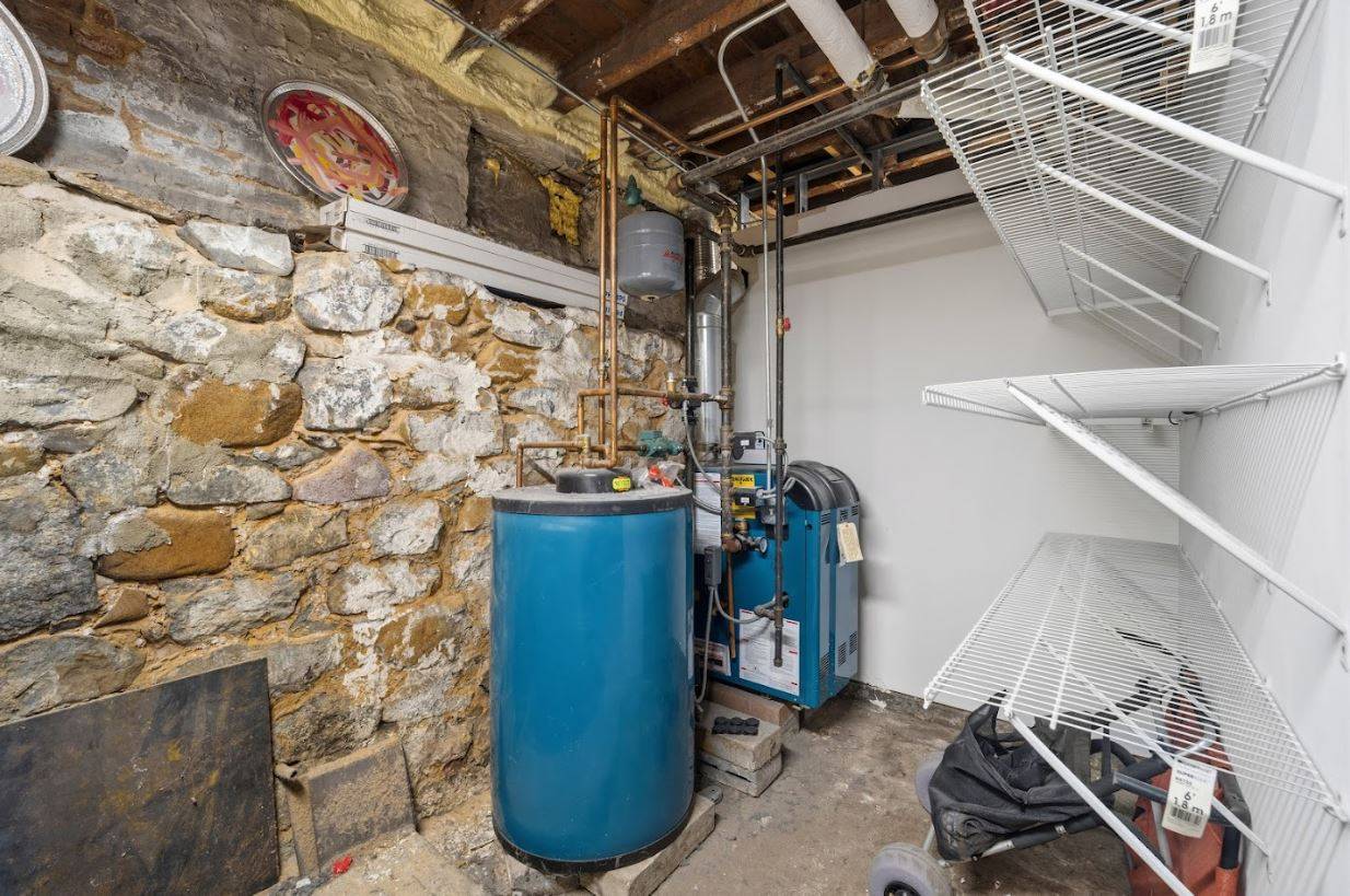 #21 photo, 108 Jackie Robinson Pkwy, East New York , NY 11207