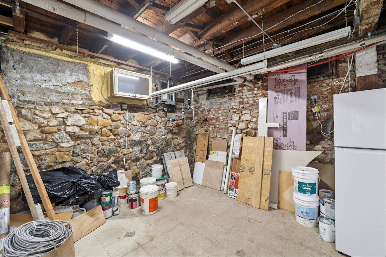 #22 photo, 108 Jackie Robinson Pkwy, East New York , NY 11207