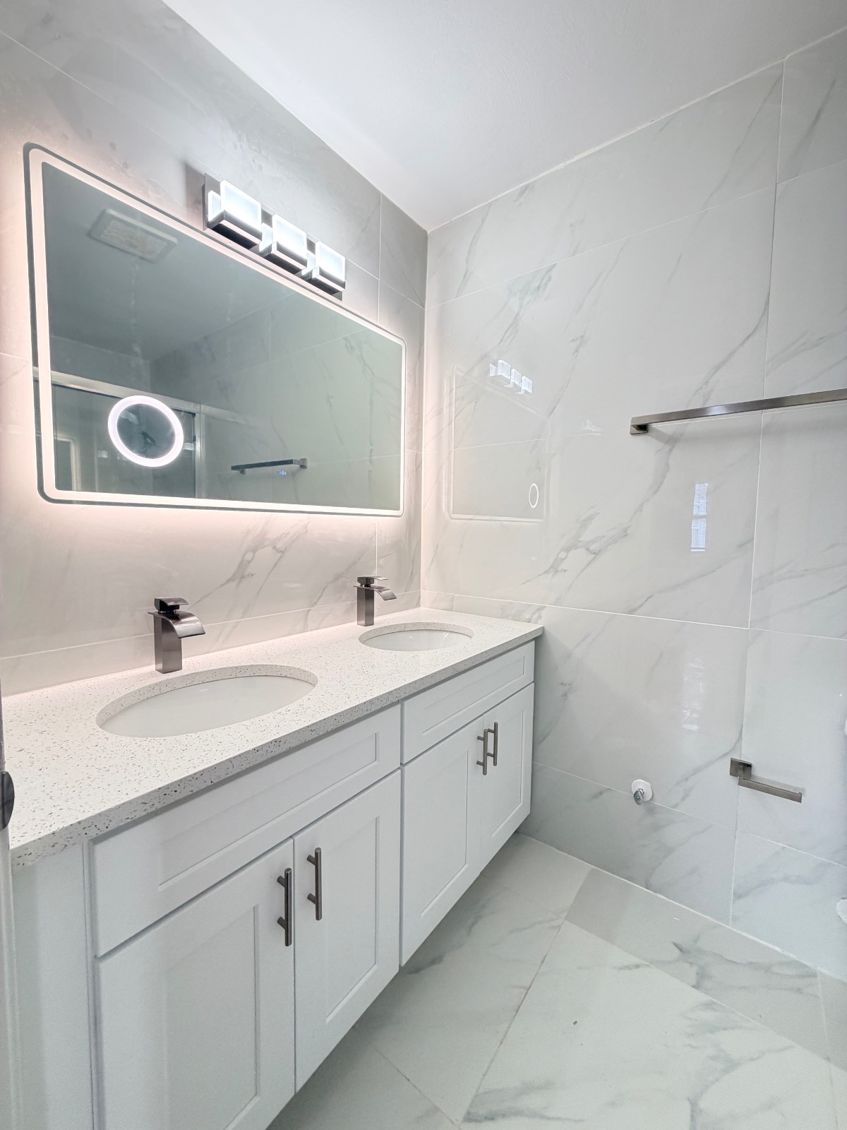 #11 photo, 15-75 208th Pl, #2FL, كوينز Bayside , NY 11360