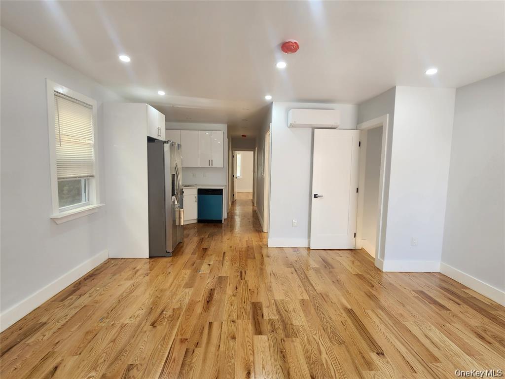 #2 photo, 330 Taylor Avenue, Bronx , NY 10473