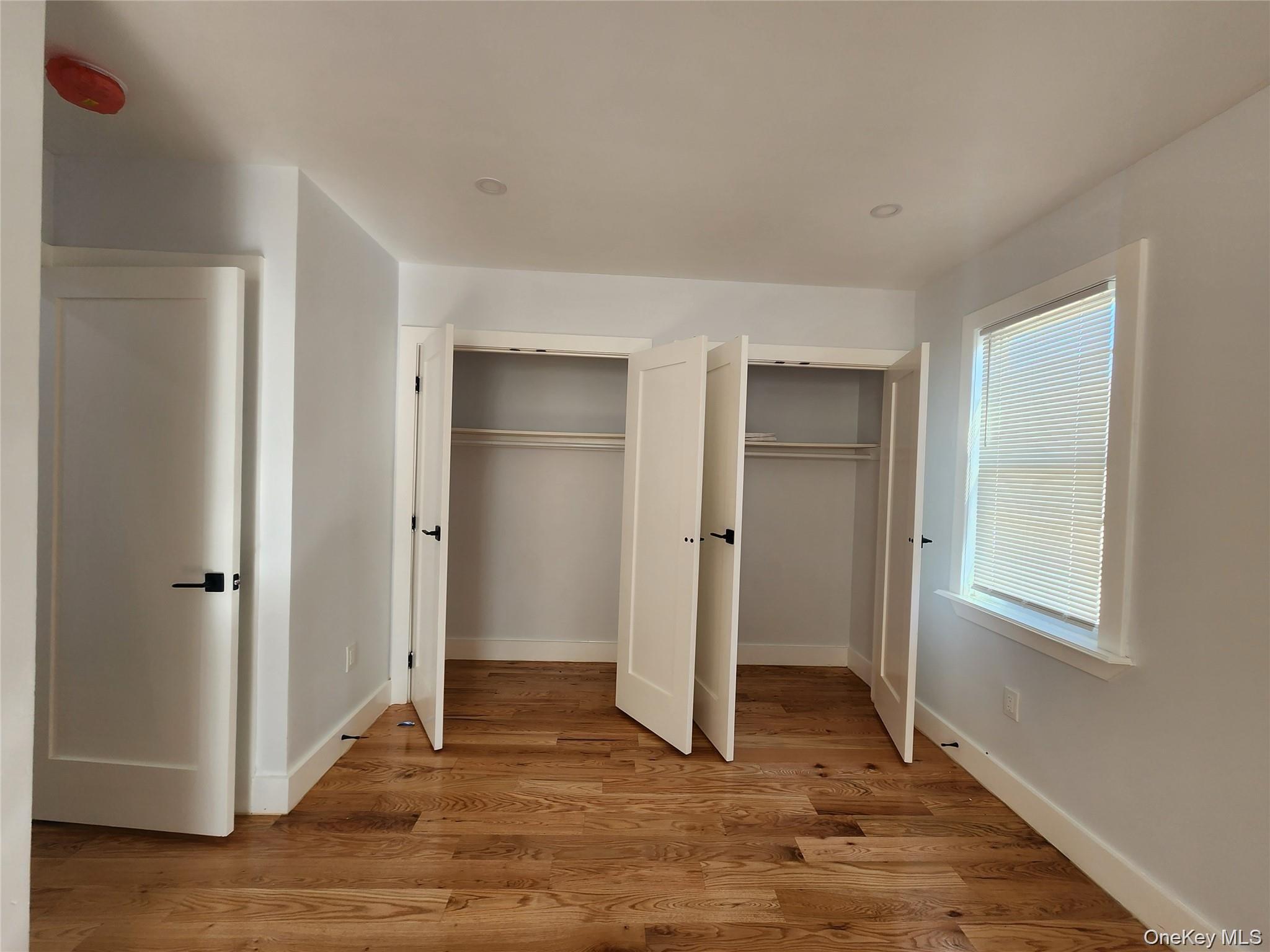 #7 photo, 330 Taylor Avenue, Bronx , NY 10473