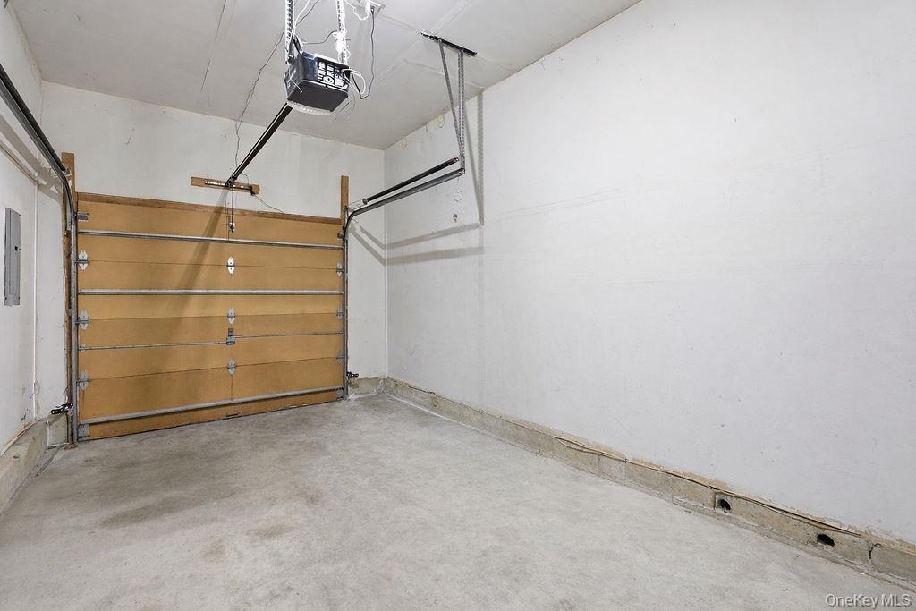 #4 photo, 305 Glenwood Drive, Briarcliff Manor , NY 10510