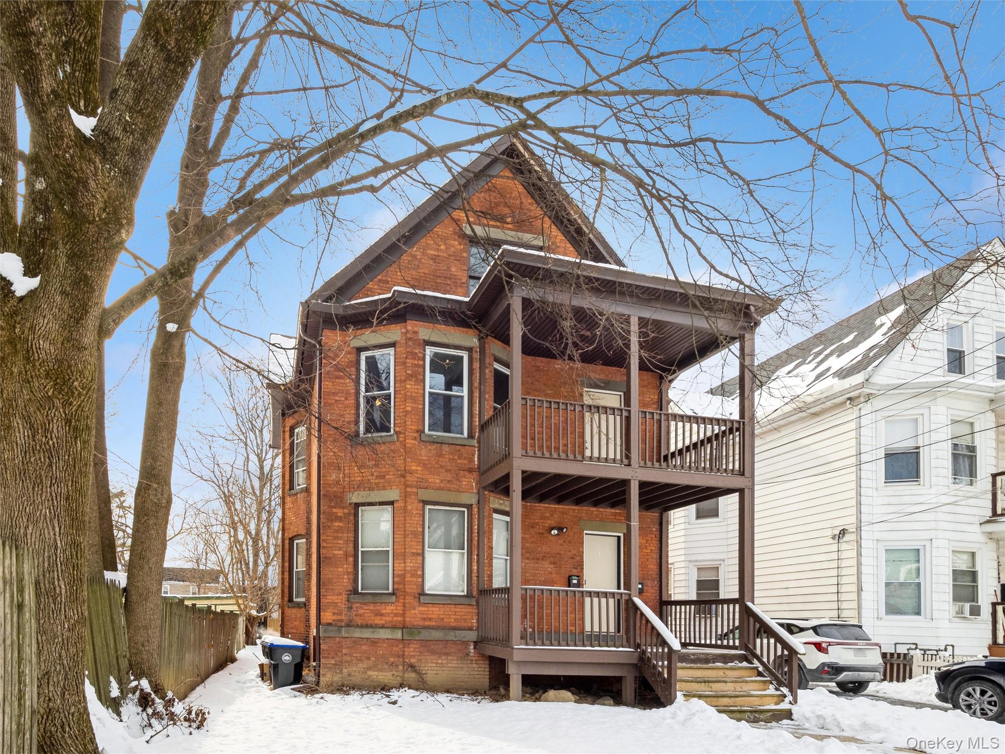 #1 photo, 236 Mansion Street, 紐約州 Poughkeepsie , NY 12601