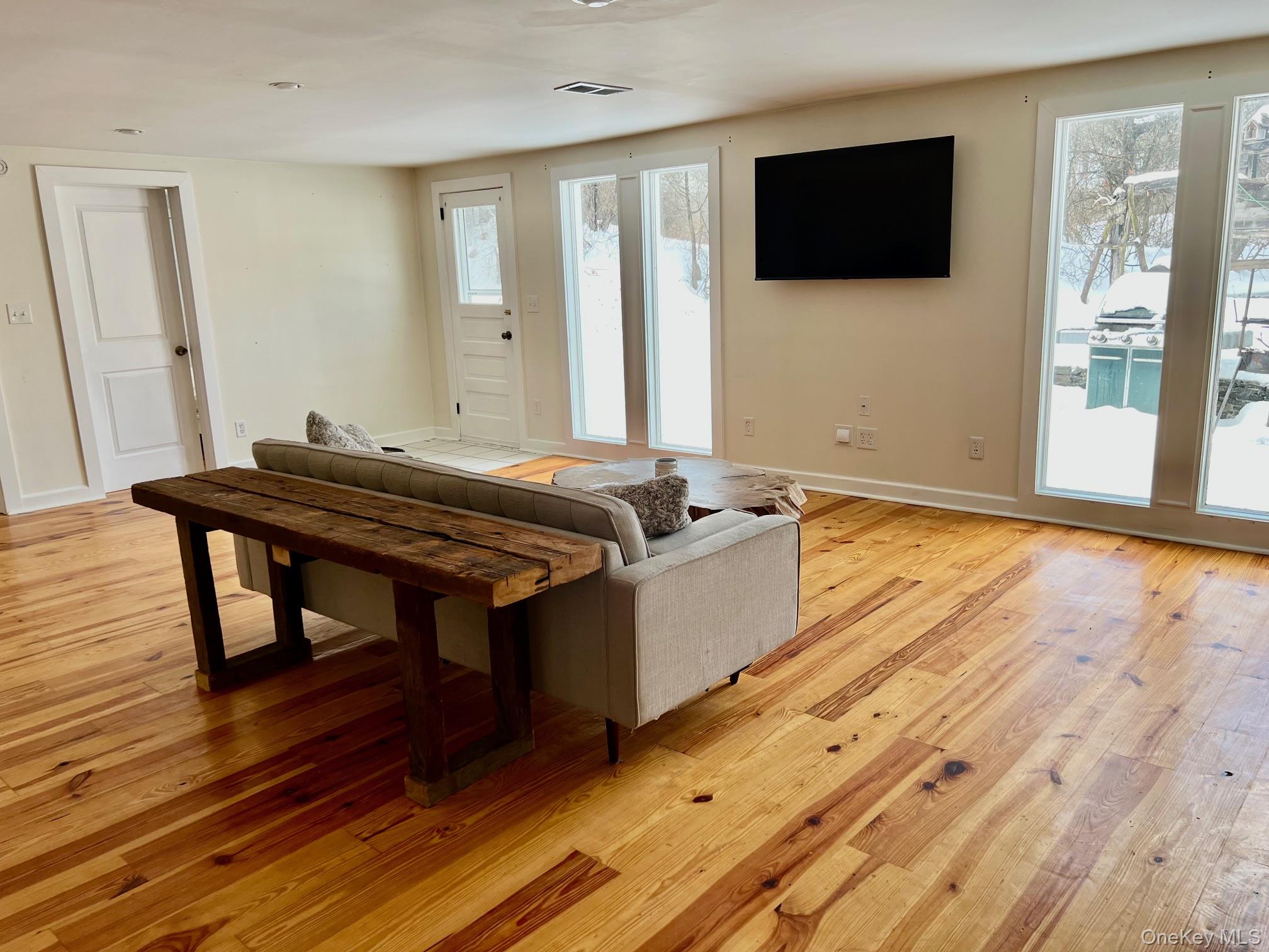 #14 photo, 1245 Salt Point Turnpike, Pleasant Valley , NY 12569