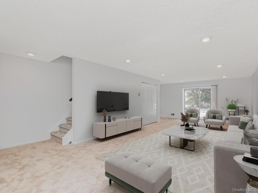 #8 photo, 31 Winchester Avenue, Peekskill , NY 10566