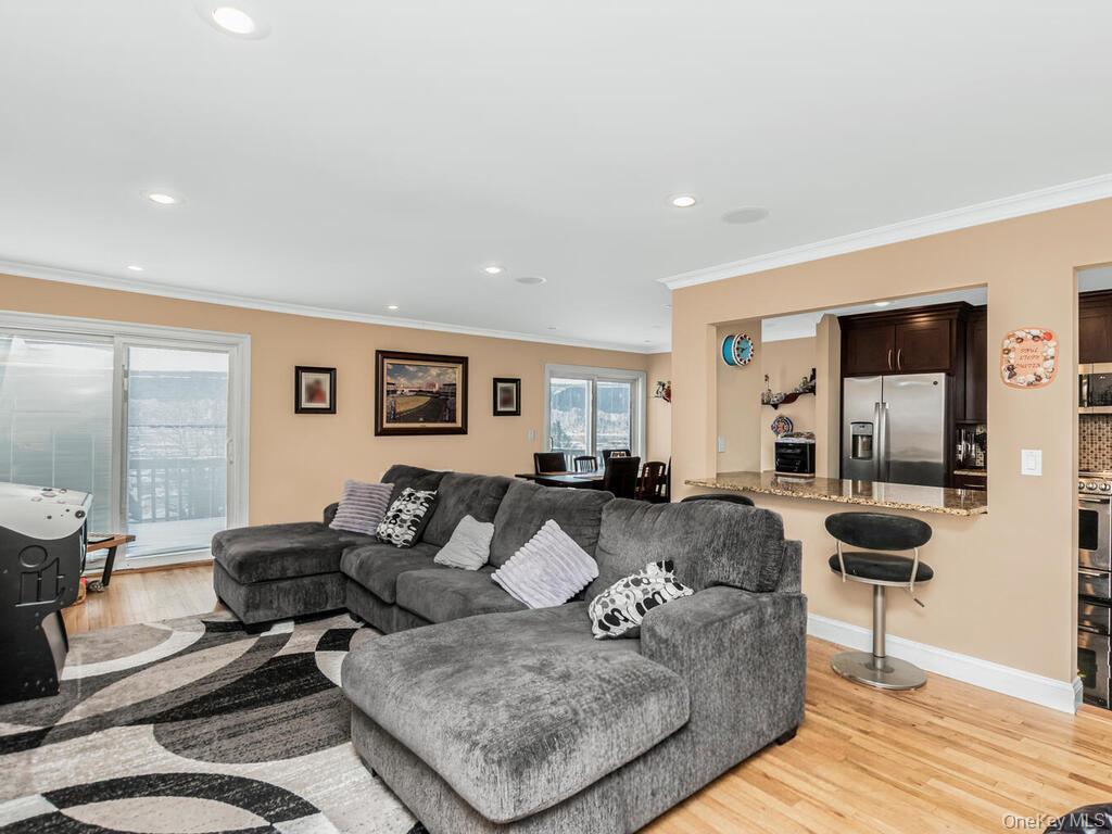 #11 photo, 1200 Warburton Avenue, 紐約州 Yonkers , NY 10701