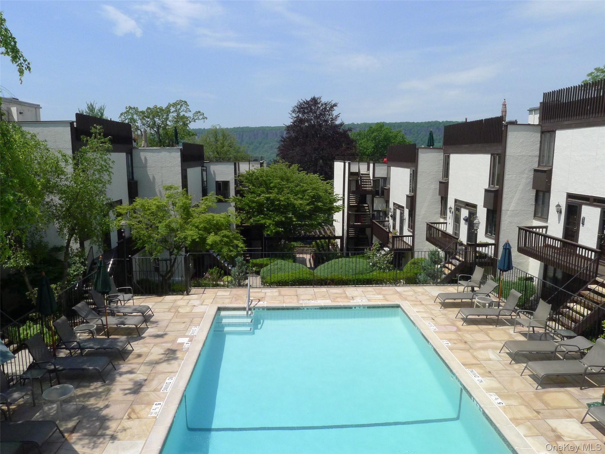 #20 photo, 1200 Warburton Avenue, 紐約州 Yonkers , NY 10701