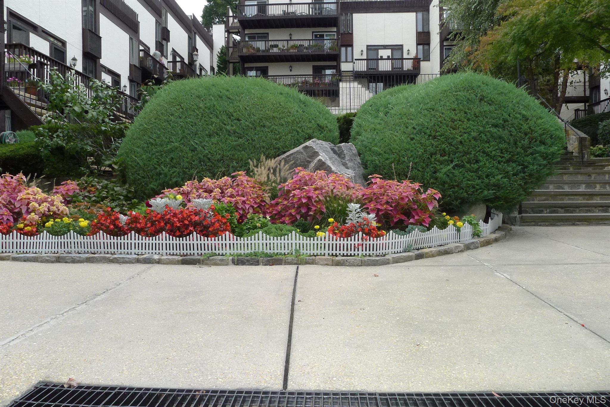 #4 photo, 1200 Warburton Avenue, 紐約州 Yonkers , NY 10701