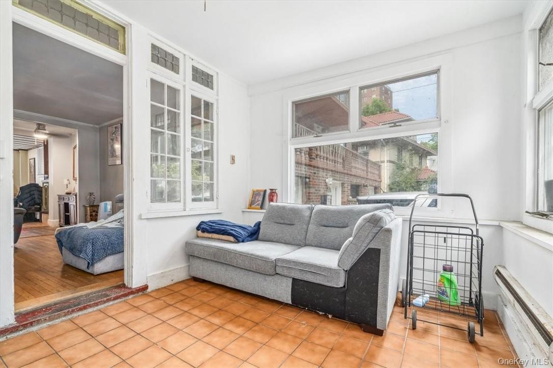 #5 photo, 3805 Sedgwick Avenue, Bronx , NY 10463