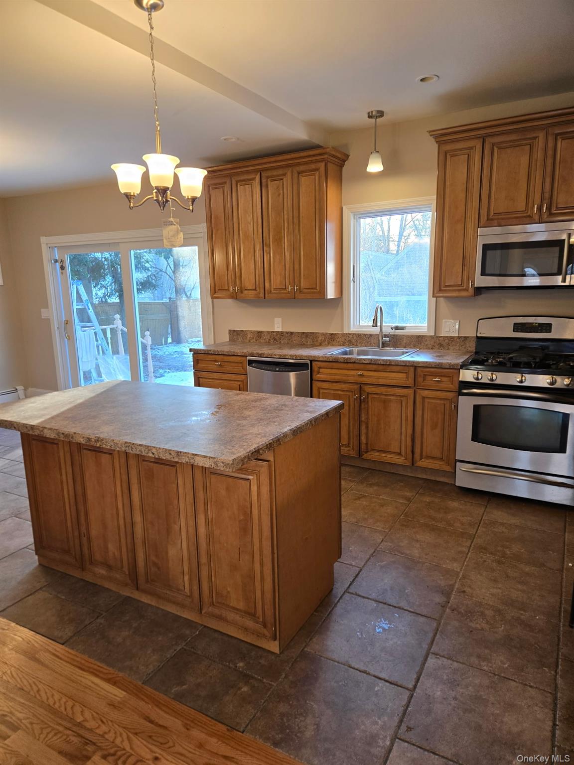 #5 photo, 16 Babylon Drive, Sound Beach , NY 11789