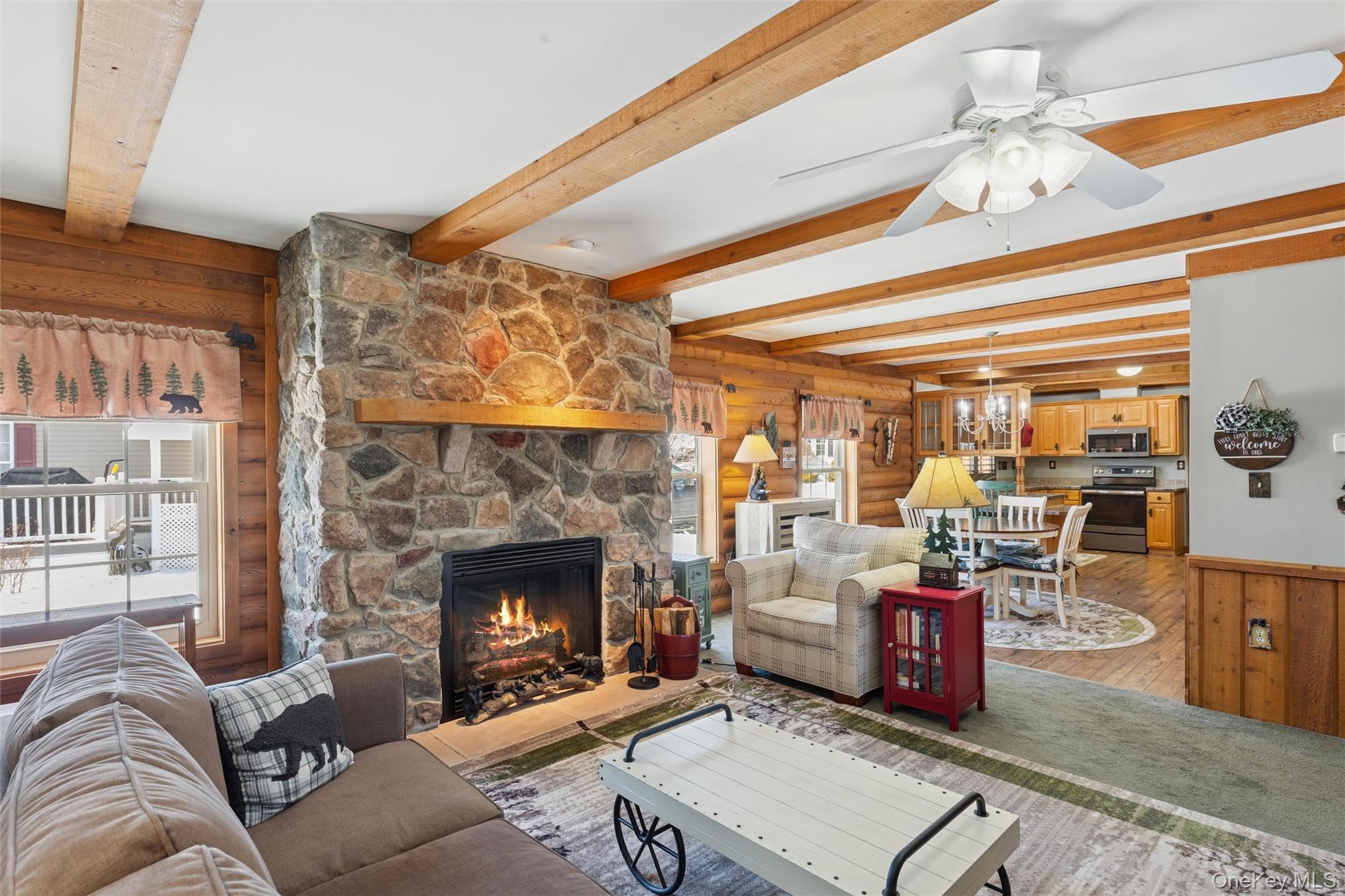 #8 photo, 1661 Old Country Road, Riverhead , NY 11901