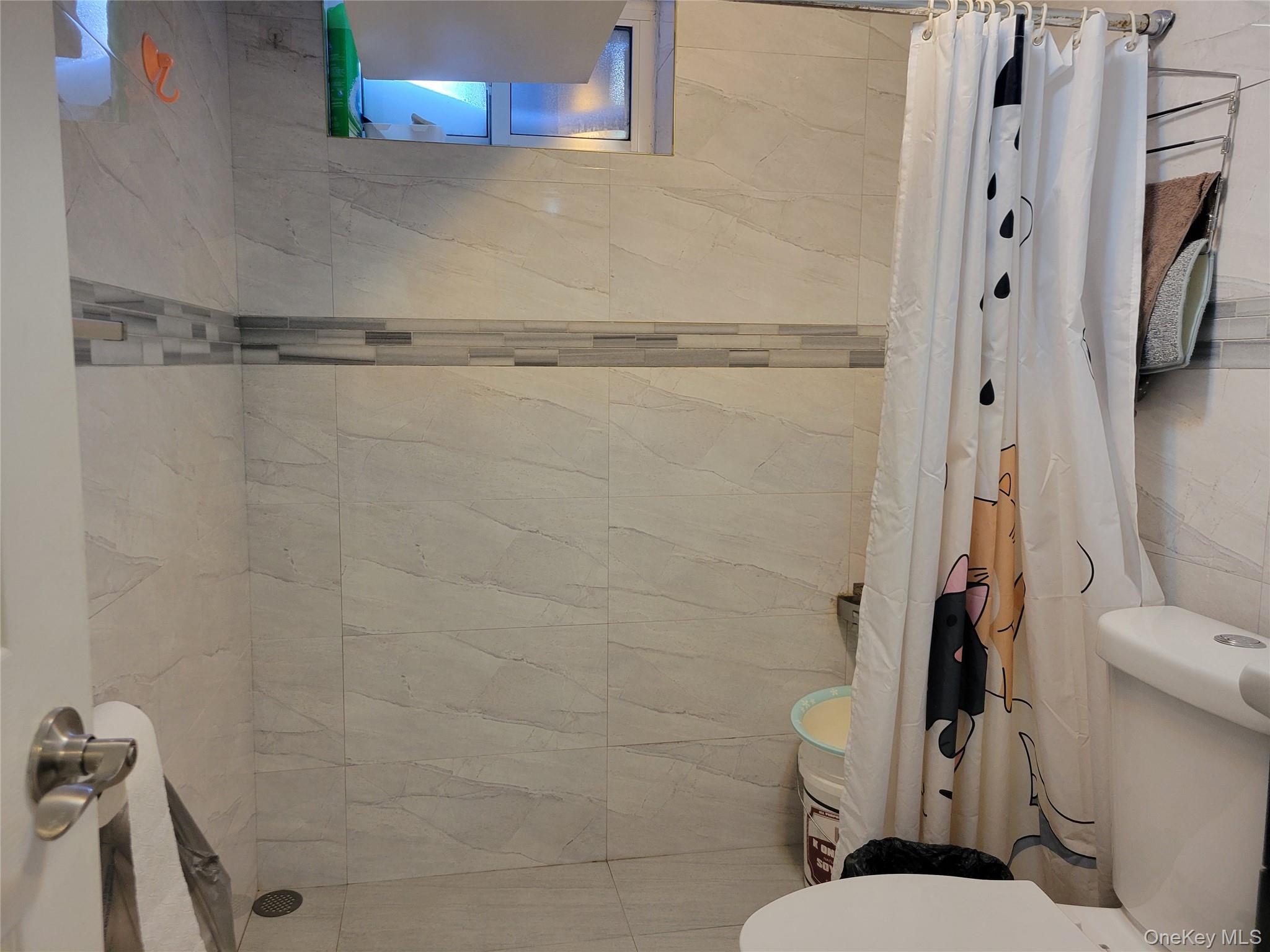 #6 photo, 200-33 26 Avenue, Bayside , NY 11360