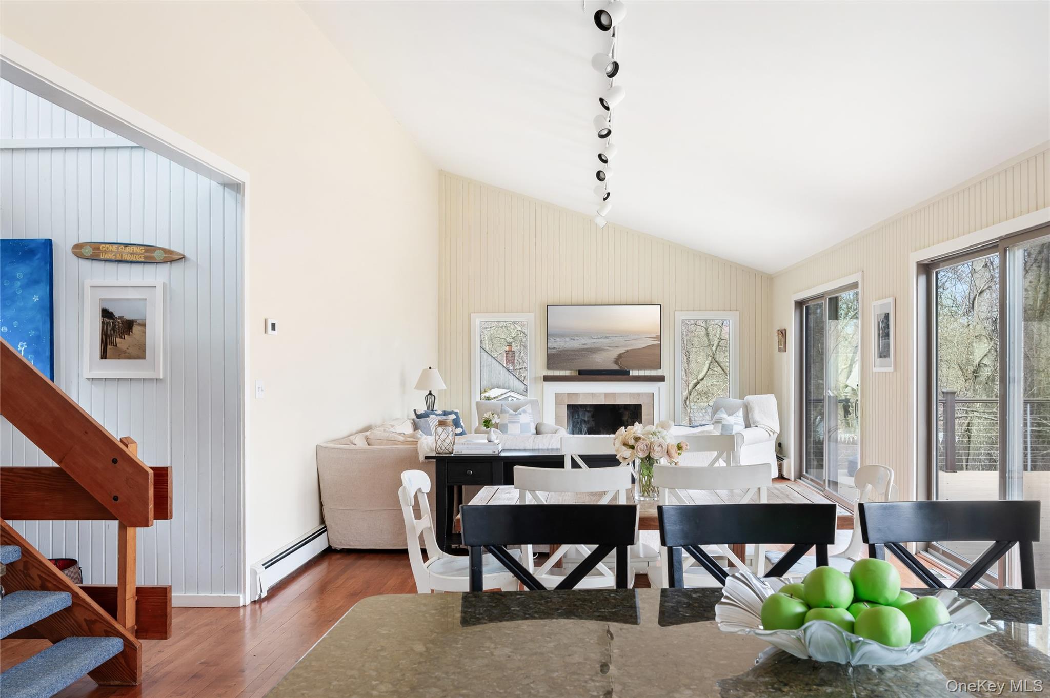 #1 photo, 180 S Fairview Avenue, सफ़ोक काउंटी Montauk , NY 11954