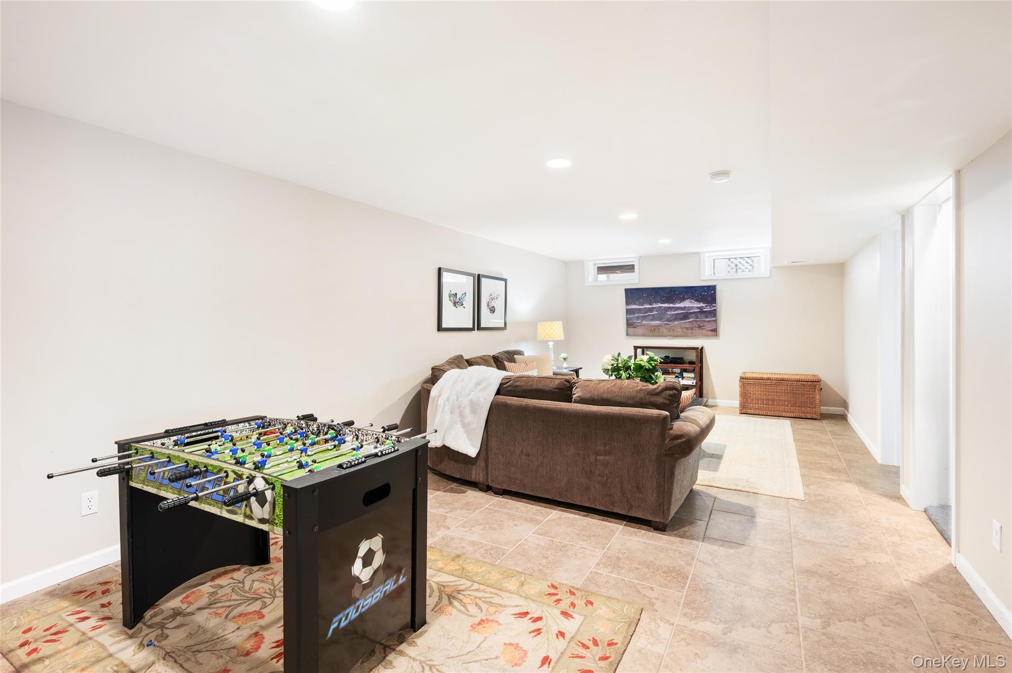 #11 photo, 180 S Fairview Avenue, सफ़ोक काउंटी Montauk , NY 11954