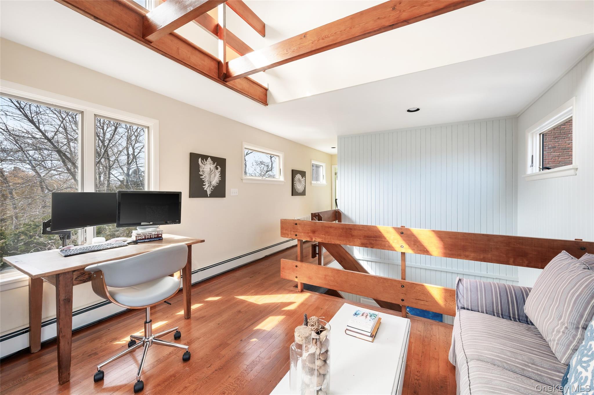 #14 photo, 180 S Fairview Avenue, सफ़ोक काउंटी Montauk , NY 11954