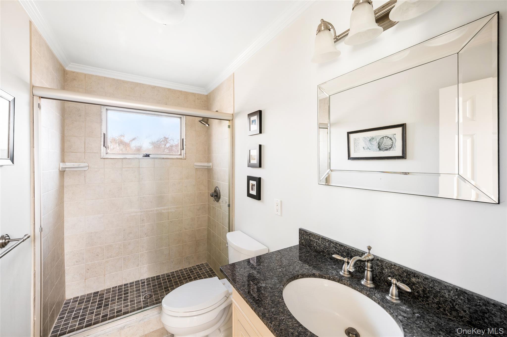 #20 photo, 180 S Fairview Avenue, सफ़ोक काउंटी Montauk , NY 11954