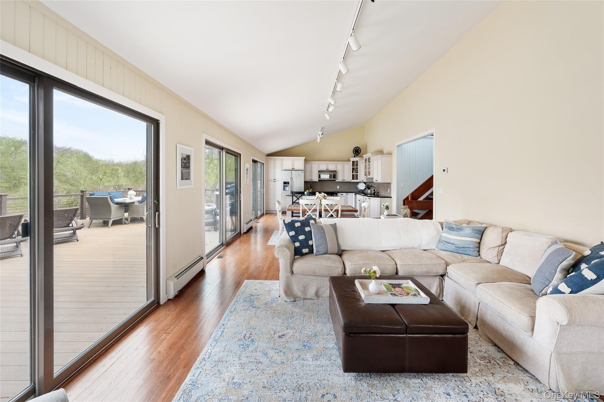 #3 photo, 180 S Fairview Avenue, सफ़ोक काउंटी Montauk , NY 11954