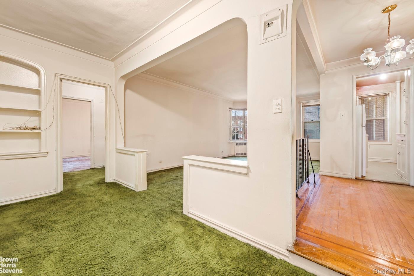 #8 photo, 77-14 113th Street, Forest Hills , NY 11375