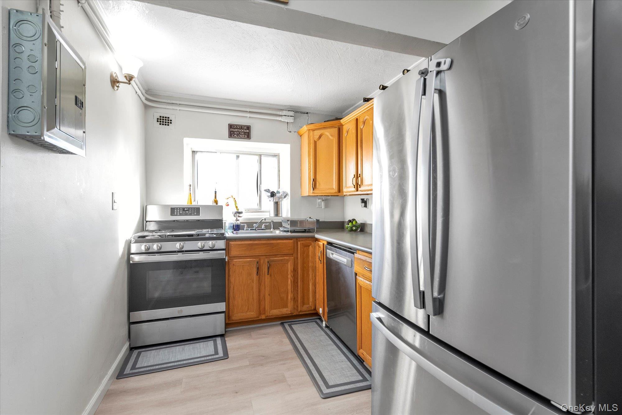 #10 photo, 222 Smith Street, Freeport , NY 11520