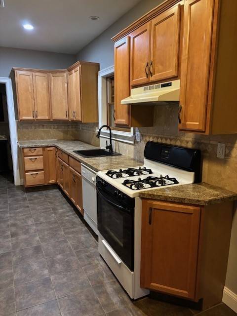 #1 photo, 114  Collyer Avenue, Staten Island , NY 10312