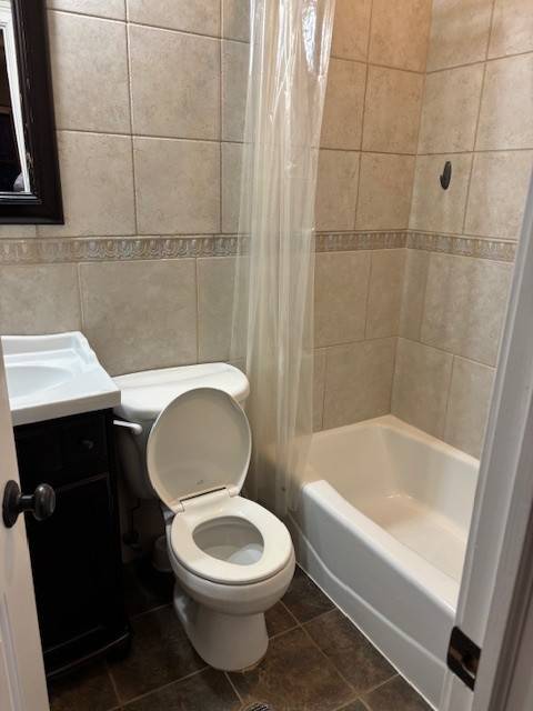 #3 photo, 114  Collyer Avenue, Staten Island , NY 10312