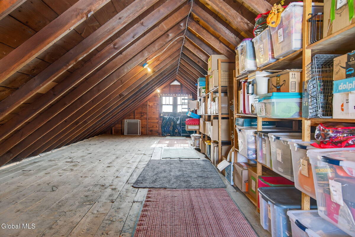 #26 photo, 1087 Laura Street, Rotterdam , NY 12306