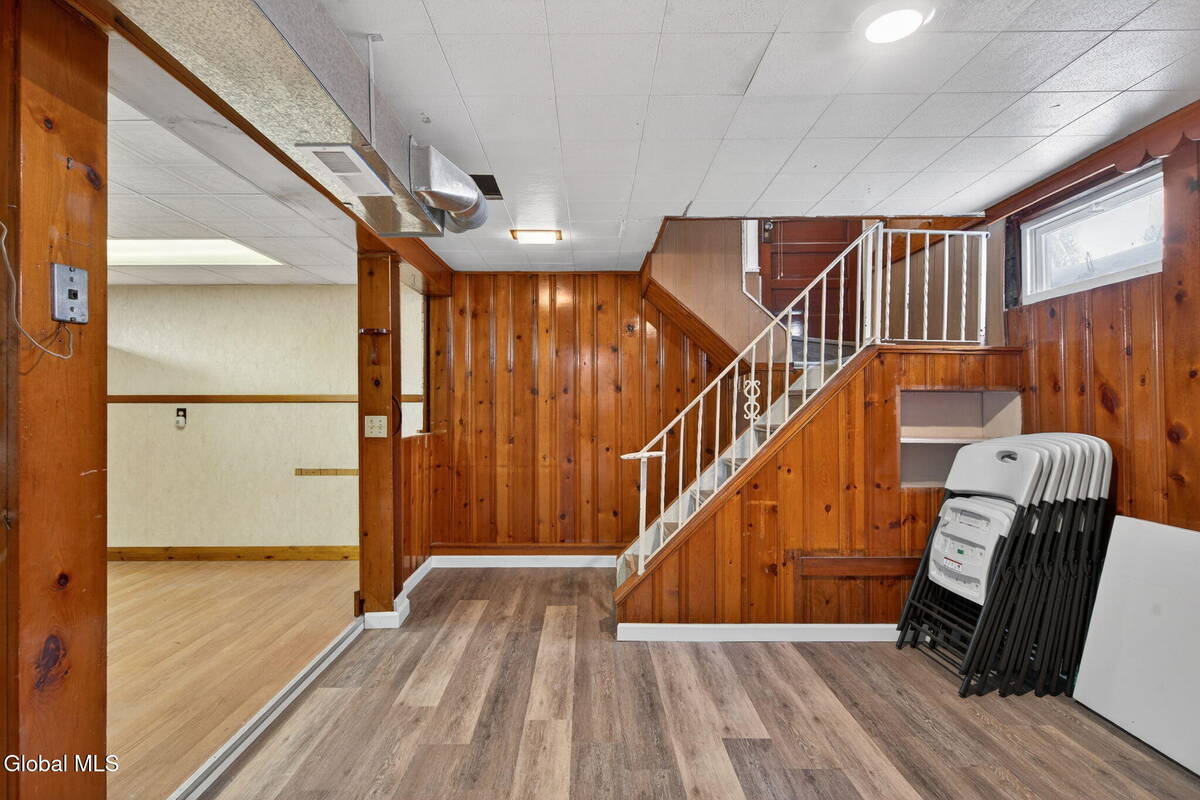 #27 photo, 1087 Laura Street, Rotterdam , NY 12306