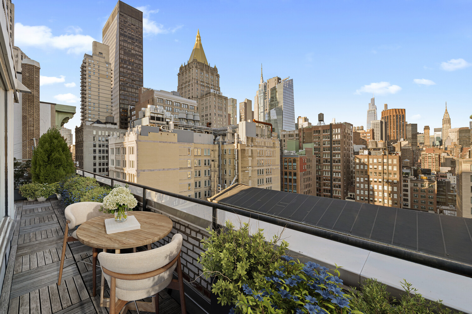 #8 photo, 118 E 25TH Street, Flatiron , NY 10010