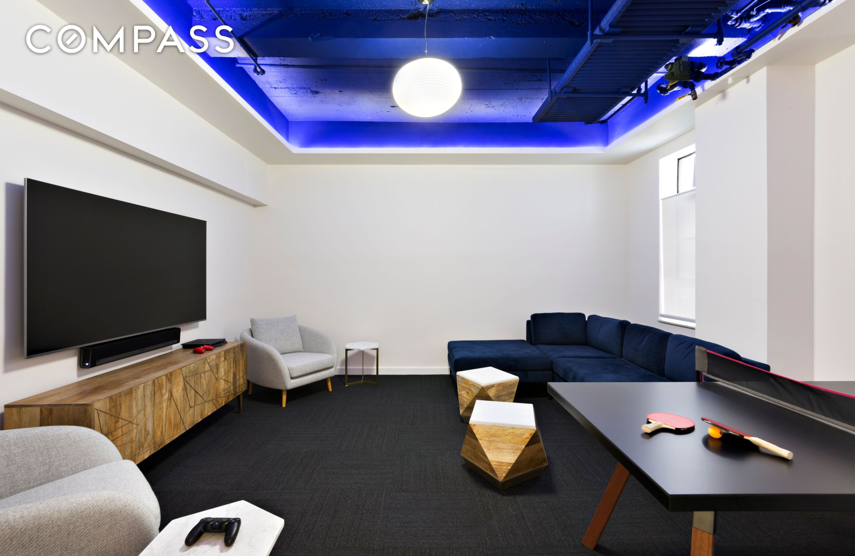 #8 photo, 200 E 16th Street, Gramercy Park , NY 10003