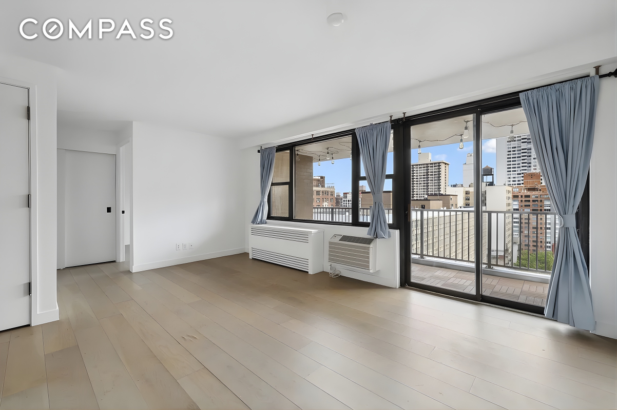 #1 photo, New York City, Upper West Side , NY 10025