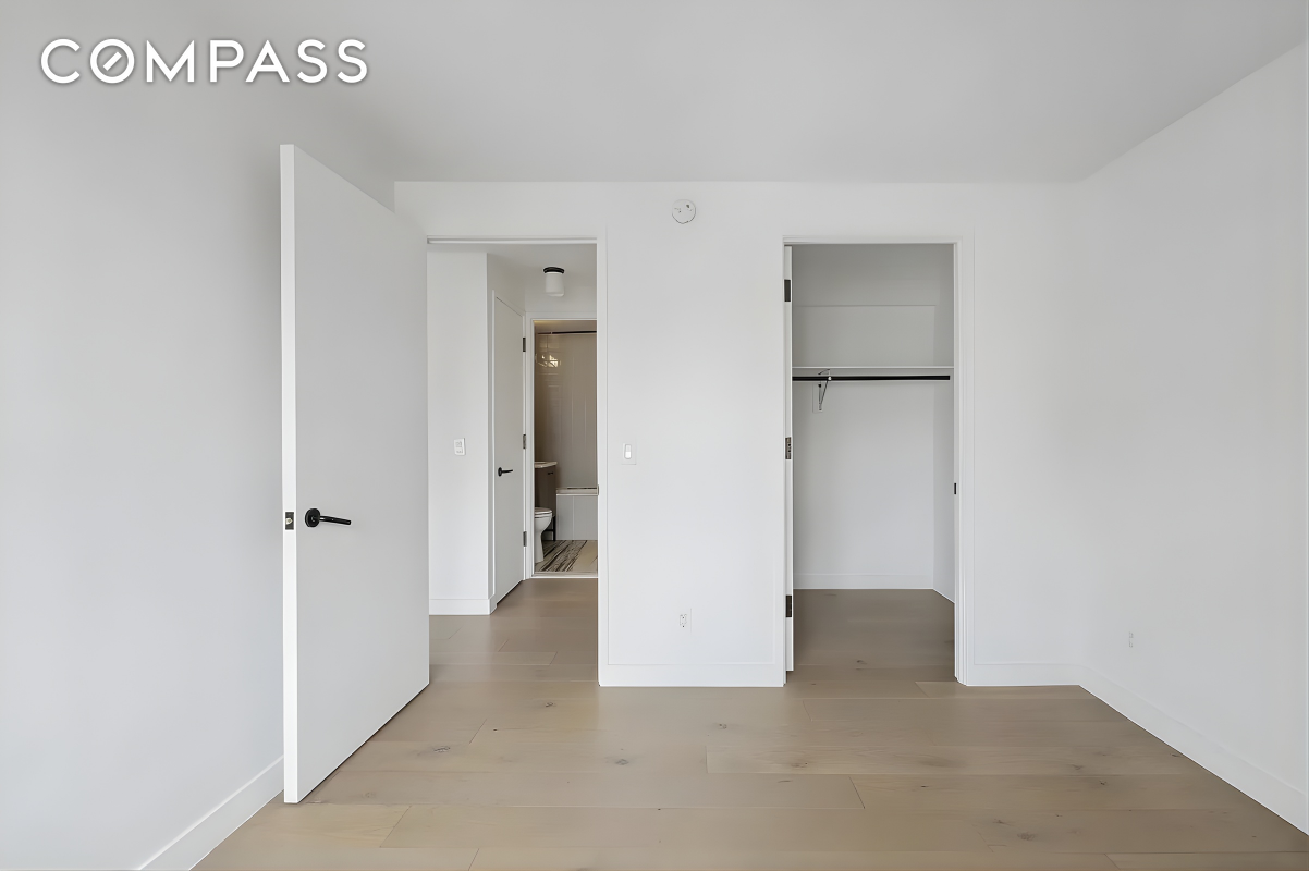 #12 photo, New York City, Upper West Side , NY 10025