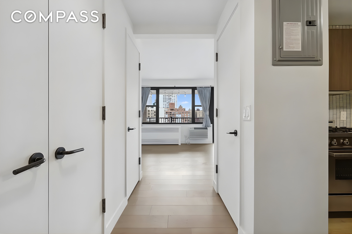 #13 photo, New York City, Upper West Side , NY 10025