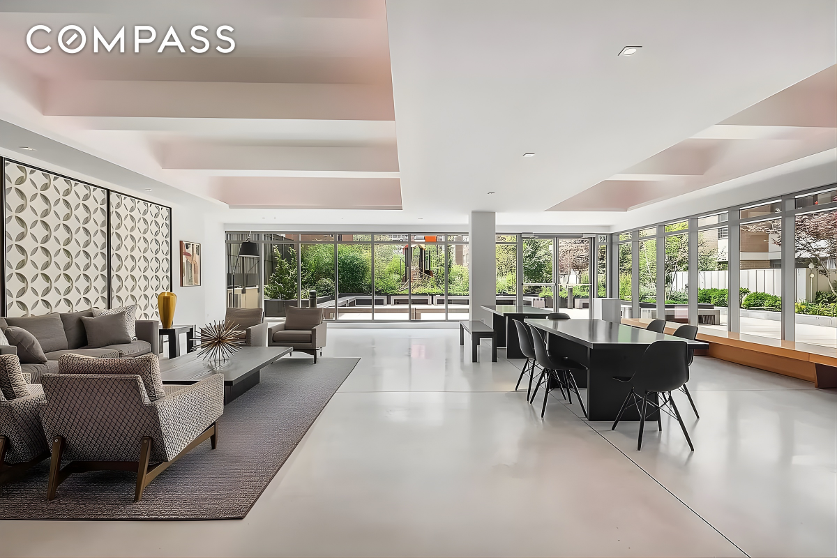 #20 photo, New York City, Upper West Side , NY 10025