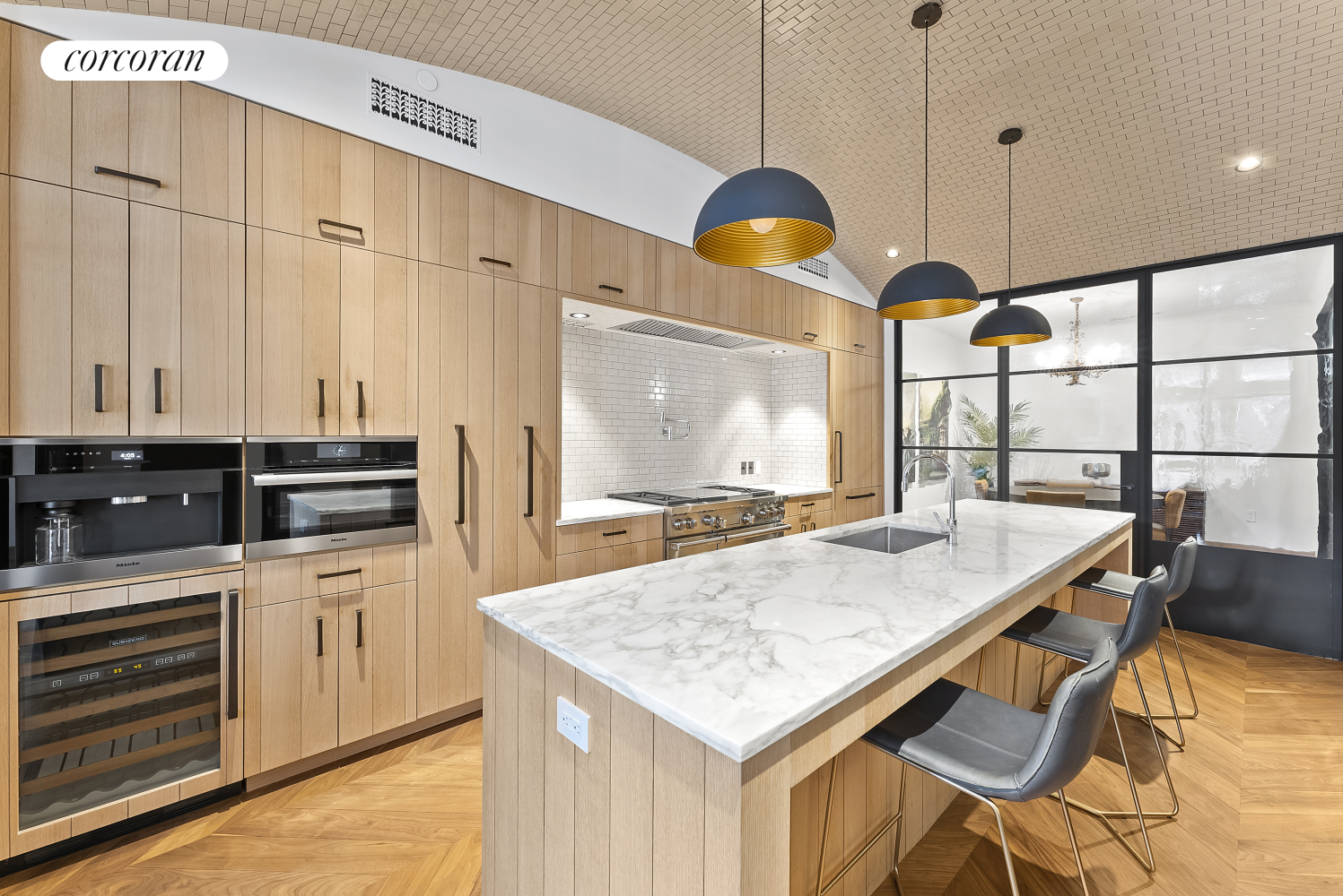 #9 photo, 37 E 12TH Street, Greenwich Village , NY 10003