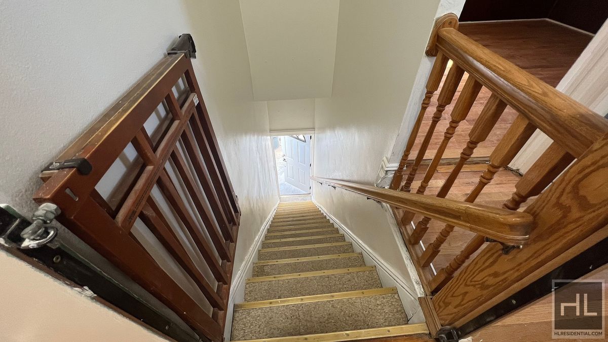 #15 photo, 1800 E 52nd Street, Flatlands , NY 11234