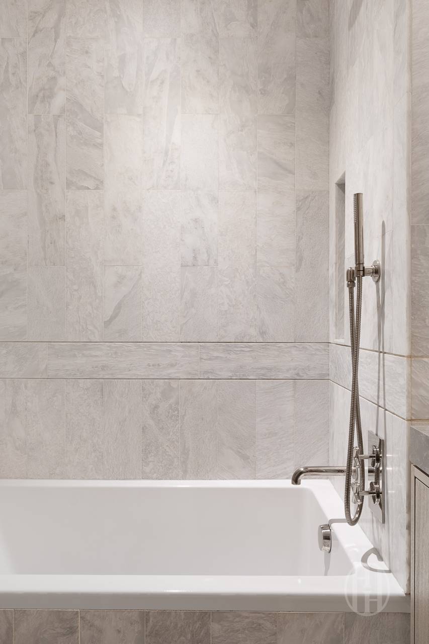 #15 photo, 10 Nevins Street, Downtown Brooklyn , NY 11217