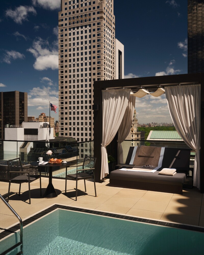 #15 photo, 685 5TH Avenue, Midtown East , NY 10022