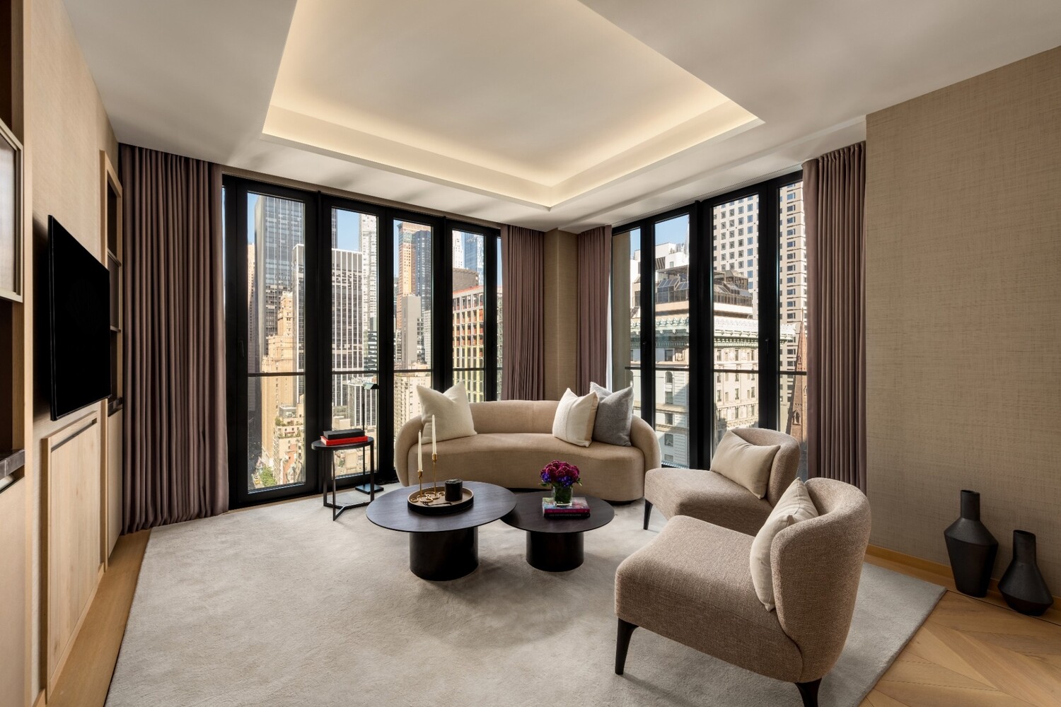 #1 photo, 685 5TH Avenue, Midtown East , NY 10022