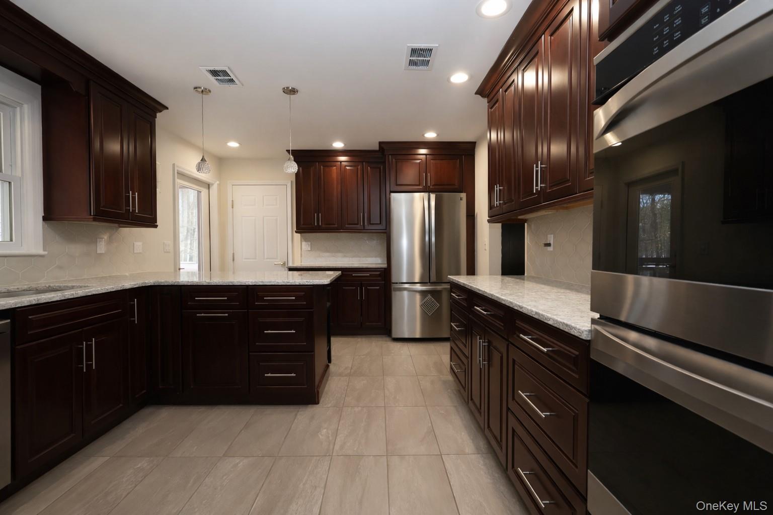 #12 photo, 22 Palisades Court, Pomona , NY 10970