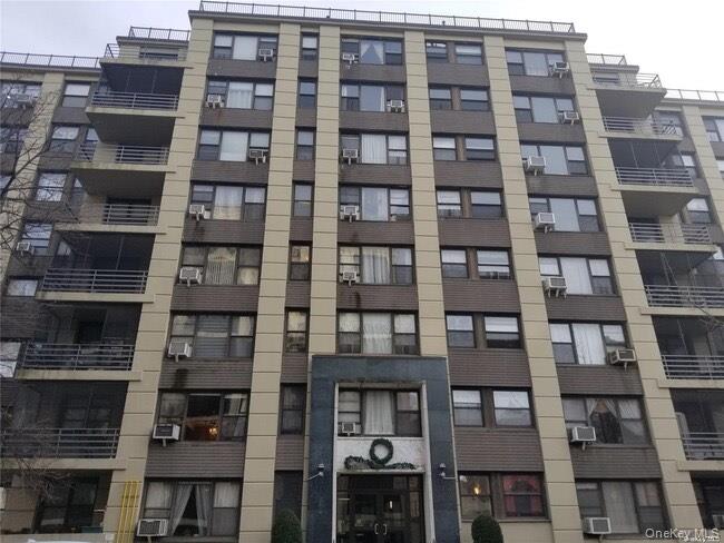 #10 photo, 98-26 64th Avenue, 뉴욕퀸즈 Rego Park , NY 11374