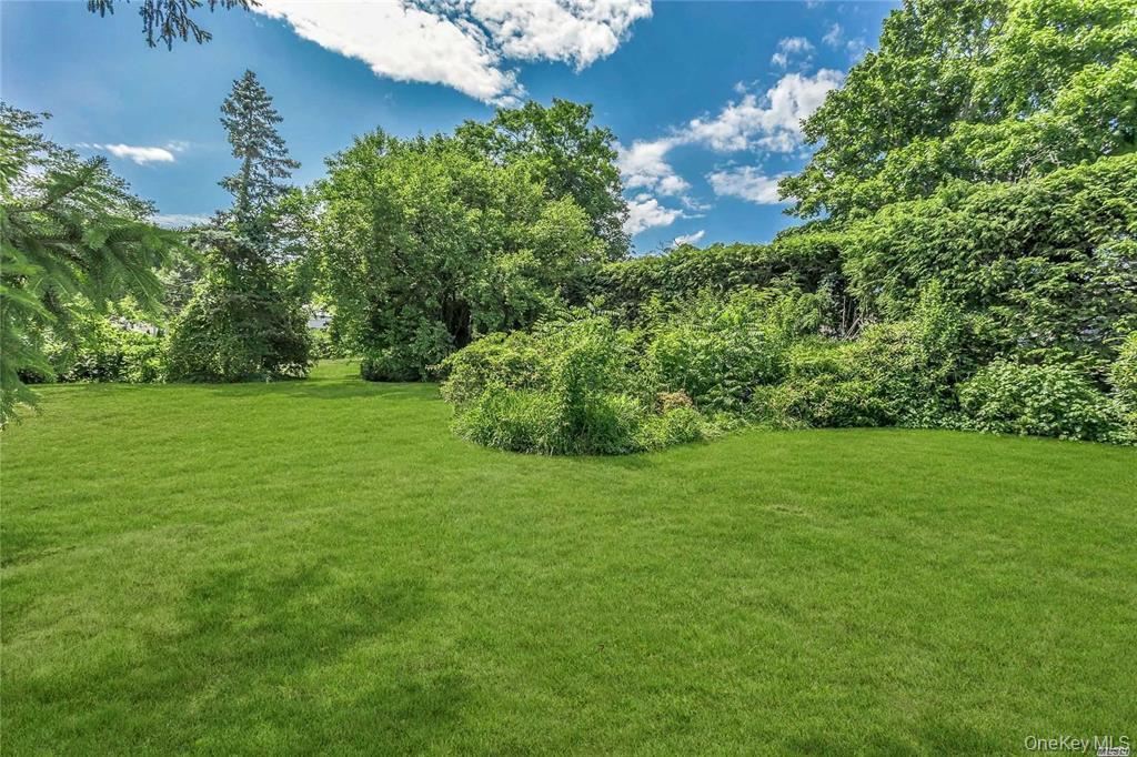 #13 photo, 25 Valentine Avenue, Саффолк ‖ Huntington , NY 11743