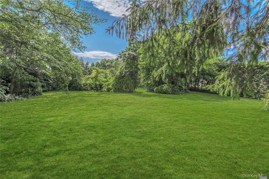 #14 photo, 25 Valentine Avenue, Саффолк ‖ Huntington , NY 11743