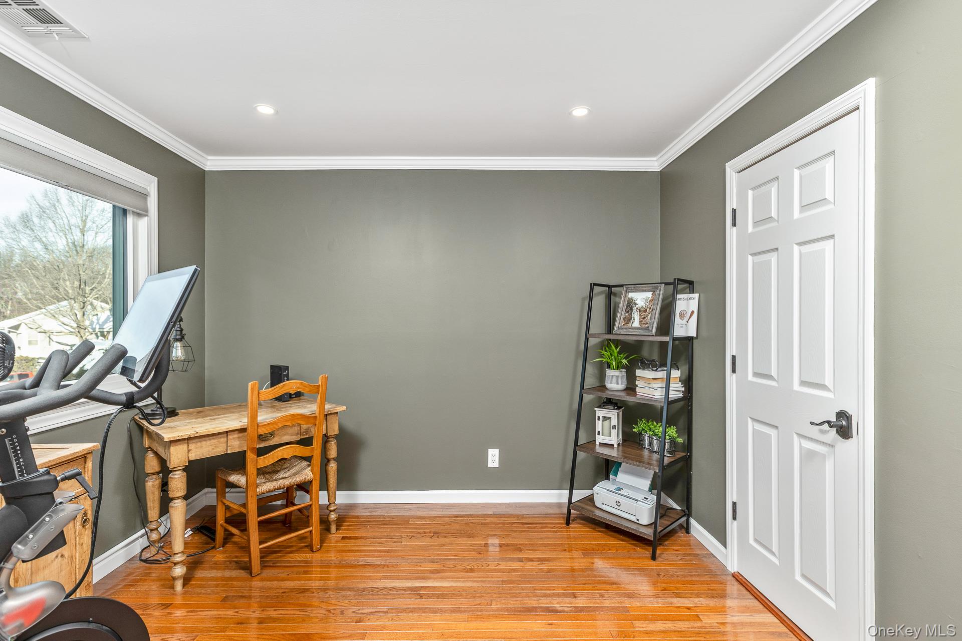 #4 photo, Manorville, Manorville , NY 11949