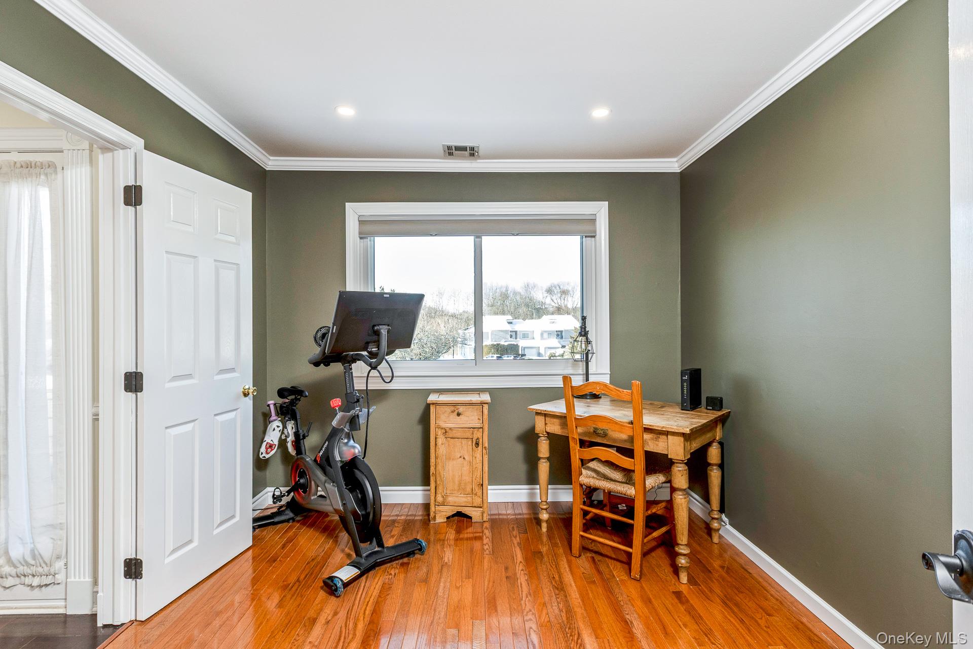 #6 photo, Manorville, Manorville , NY 11949