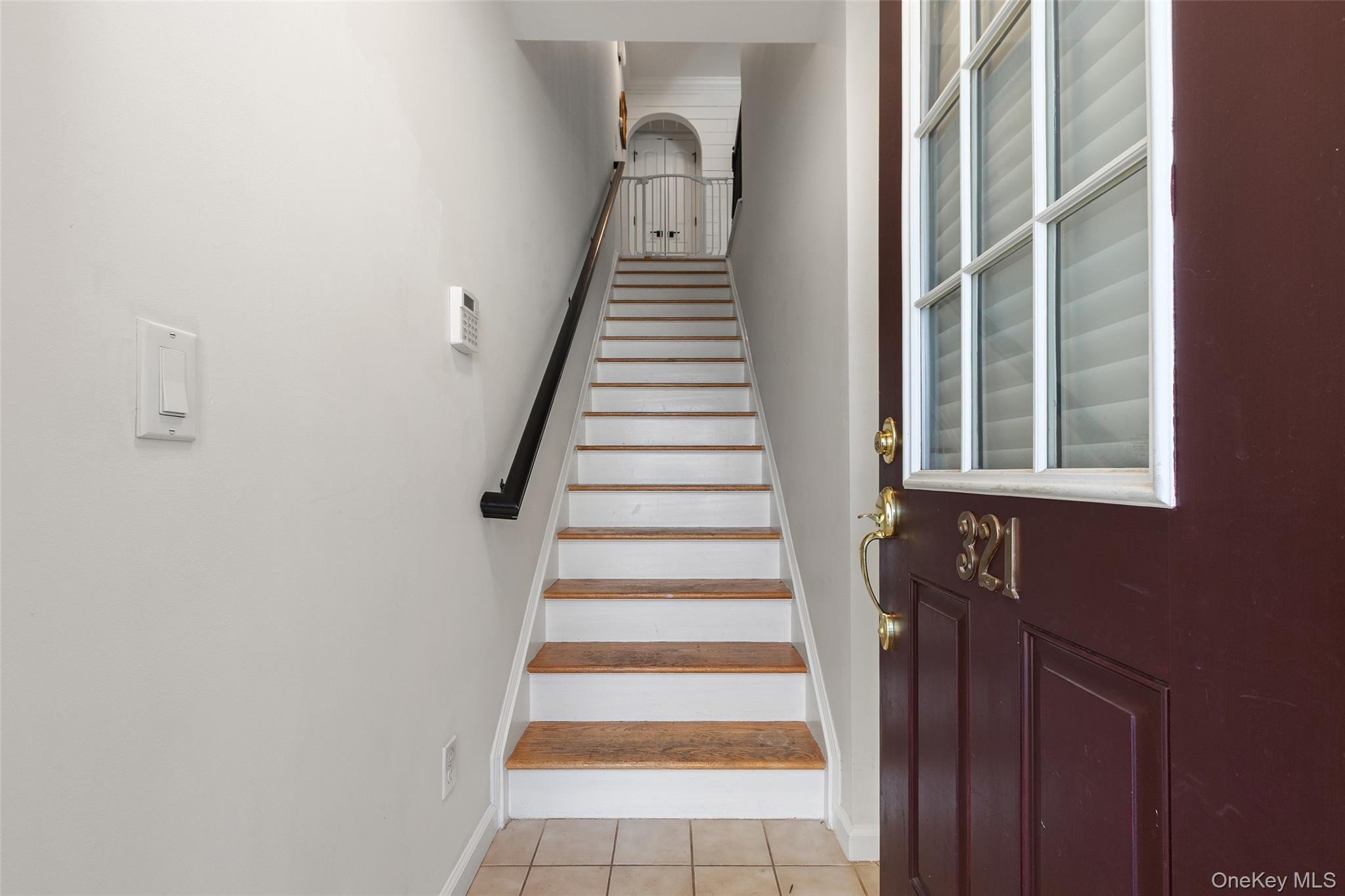 #4 photo, 321 Northview Court, 紐約州 Peekskill , NY 10566