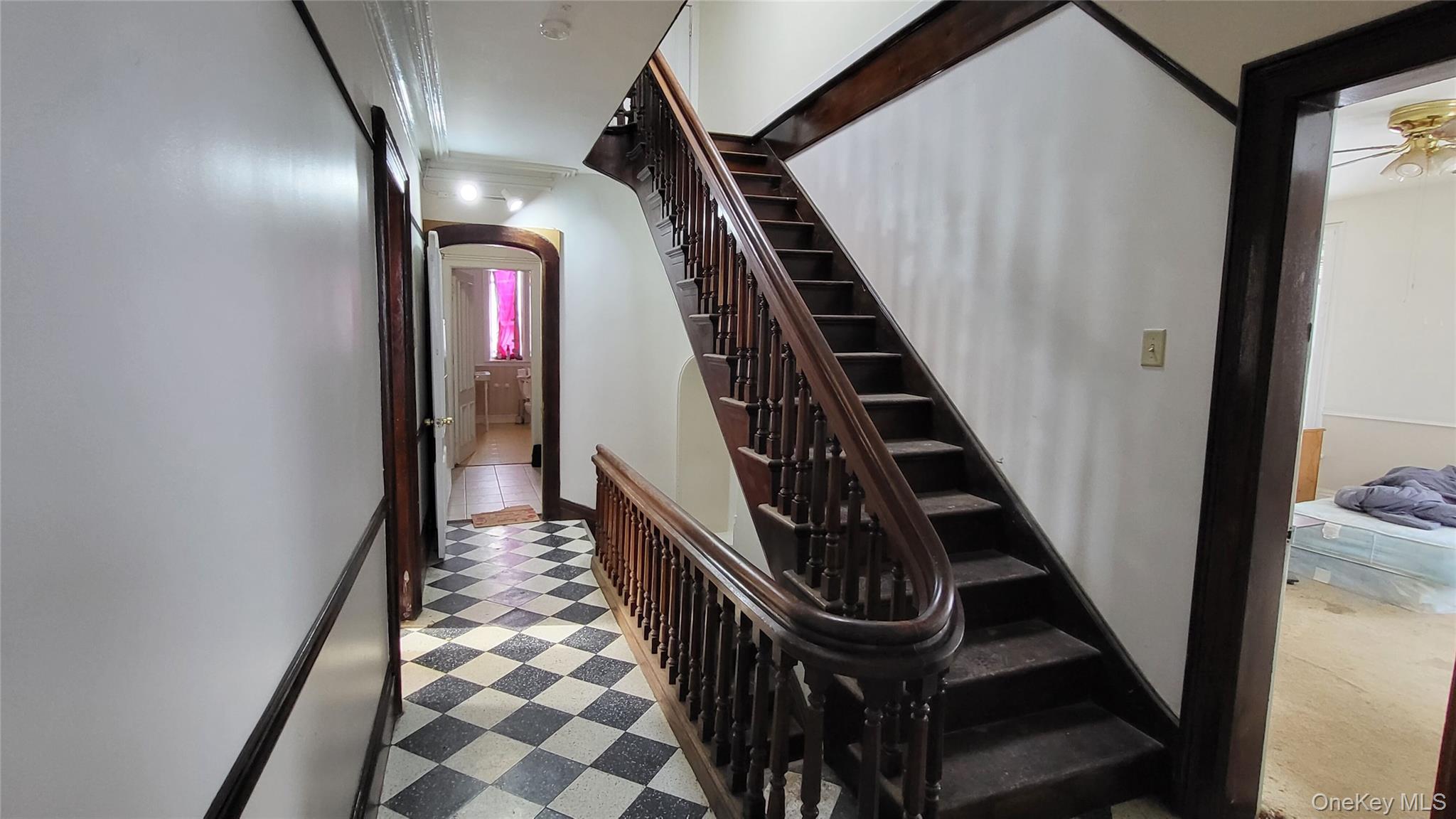 #16 photo, 1 Mills Place, Milton , NY 12547